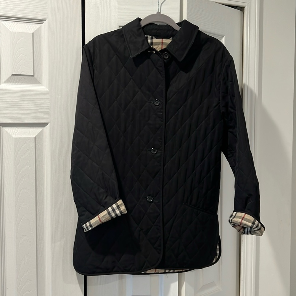 Women’s Quilted Black Burberry Coat, Sz. L. Only worn a couple times.  Mk ofr!